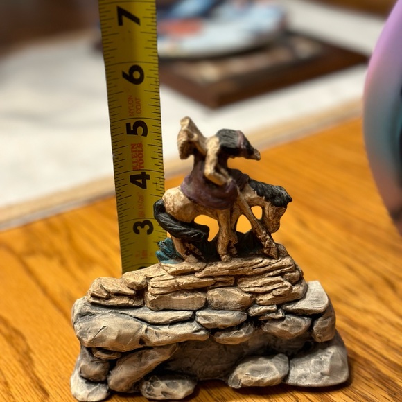 J Vincent Studios Vintage Art Pottery Southwest Cut Out Vase m - Picture 9 of 9